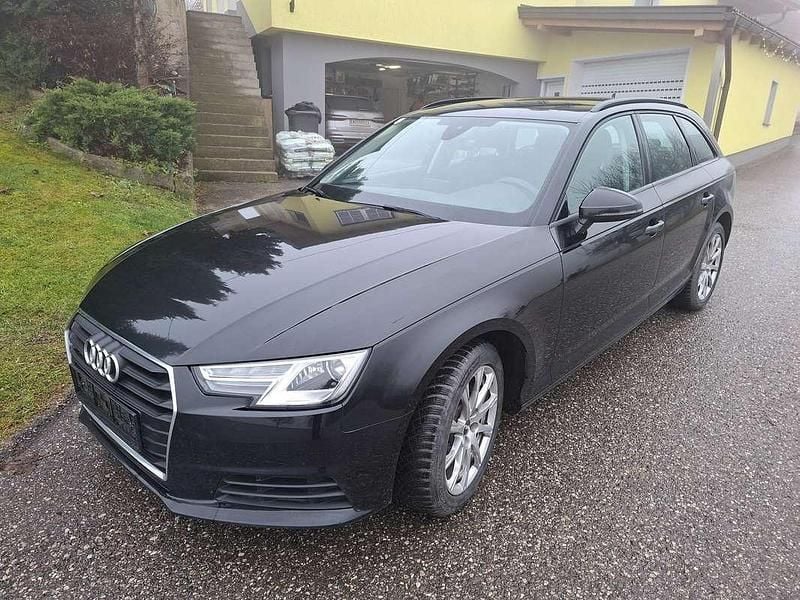 Gebraucht Audi A4 Design 150 PS (110 kW) 2017 Schwarz Kombi