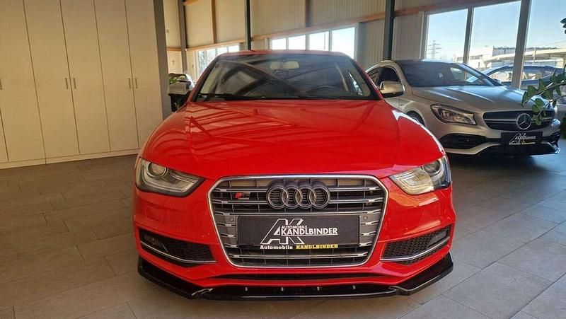Gebraucht Audi S4 333 PS (244 kW) 2012 Rot Limousine