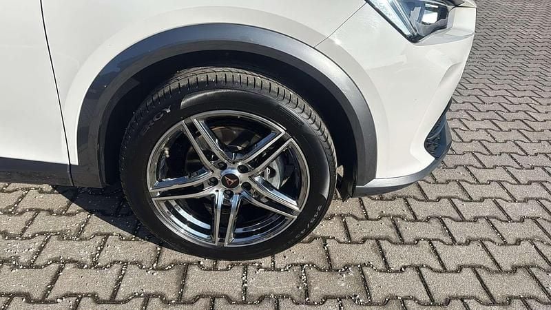 Gebraucht Cupra Formentor 150 PS (110 kW) 2022 Weiss  normal SUV