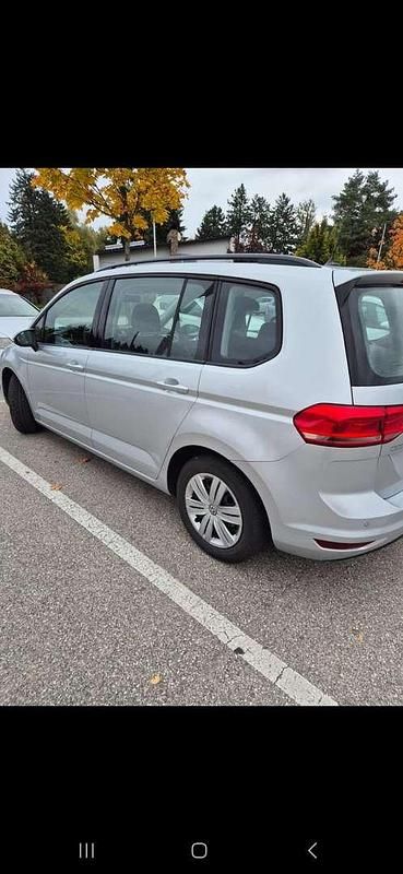 Gebraucht VW Touran Sound 116 PS (85 kW) 2017 Van / Kleinbus