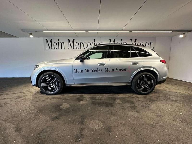 Gebraucht Mercedes GLC220 197 PS (144 kW) 2025 Silber SUV