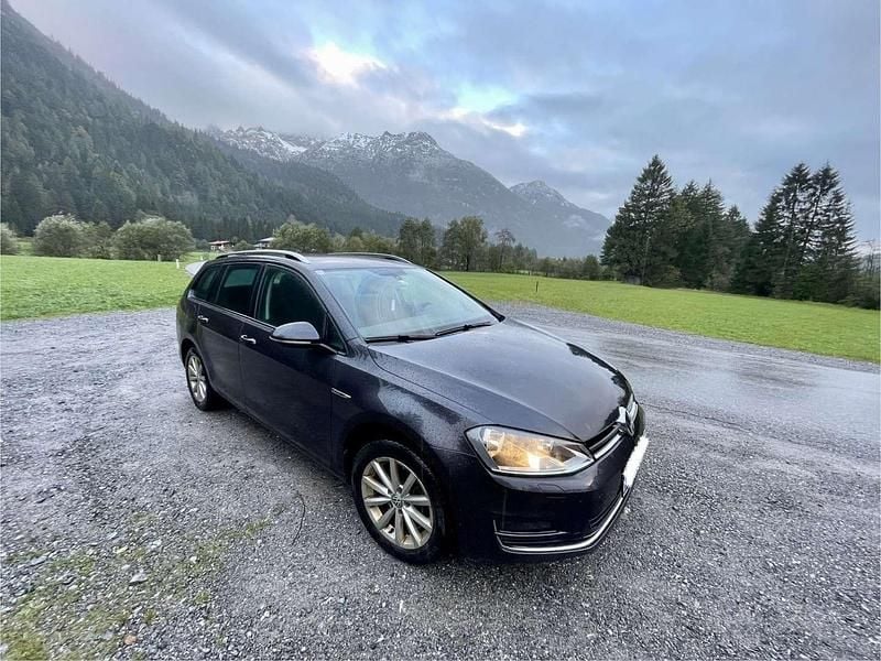 Gebraucht 2016 VW Golf VII Comfortline Kombi | € 7.990 (Fairer Preis) - Bild 1/4