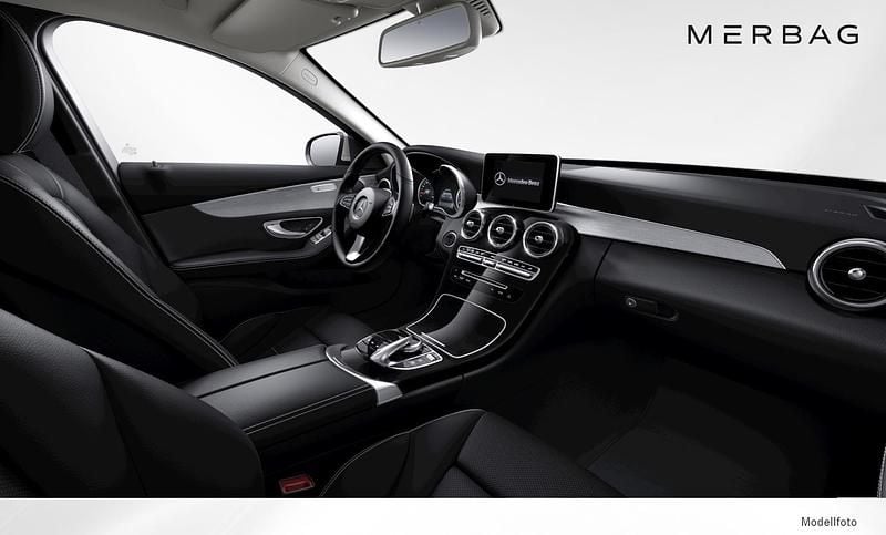 Gebraucht Mercedes C180 116 PS (85 kW) 2018 Iridiumsilber Kombi