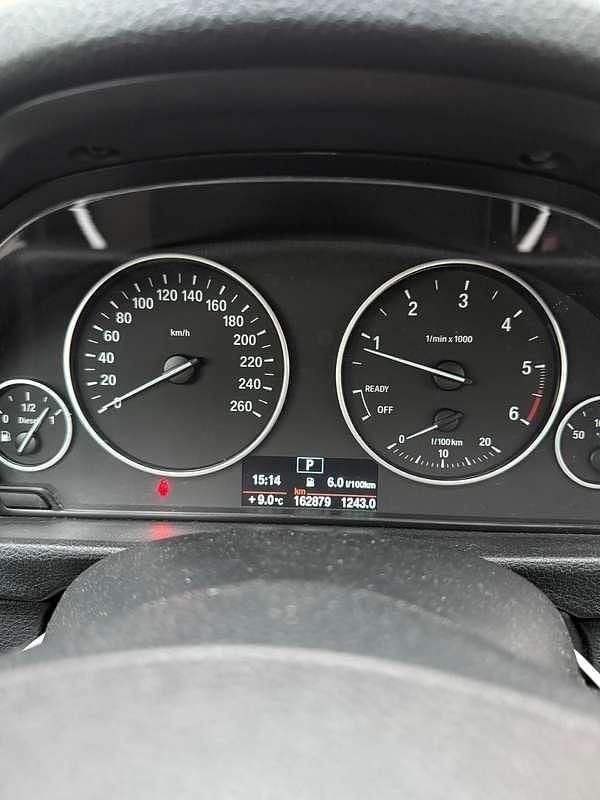 Gebraucht BMW 318 Gran Turismo 143 PS (105 kW) 2013 Schwarz Limousine