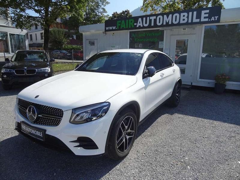 Gebraucht Mercedes GLC220 AMG line 170 PS (125 kW) 2019 Weiß SUV