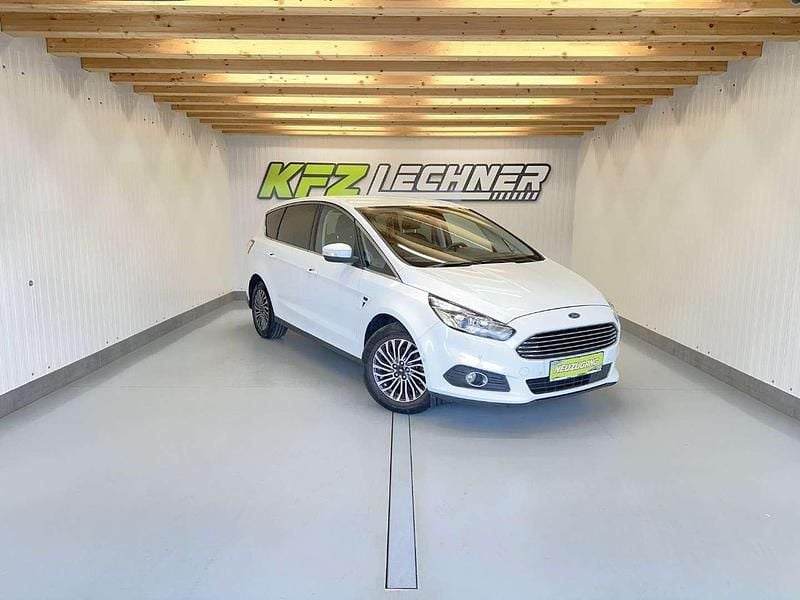 Gebraucht Ford S-MAX S 150 PS (110 kW) 2018 Weiß Van / Kleinbus