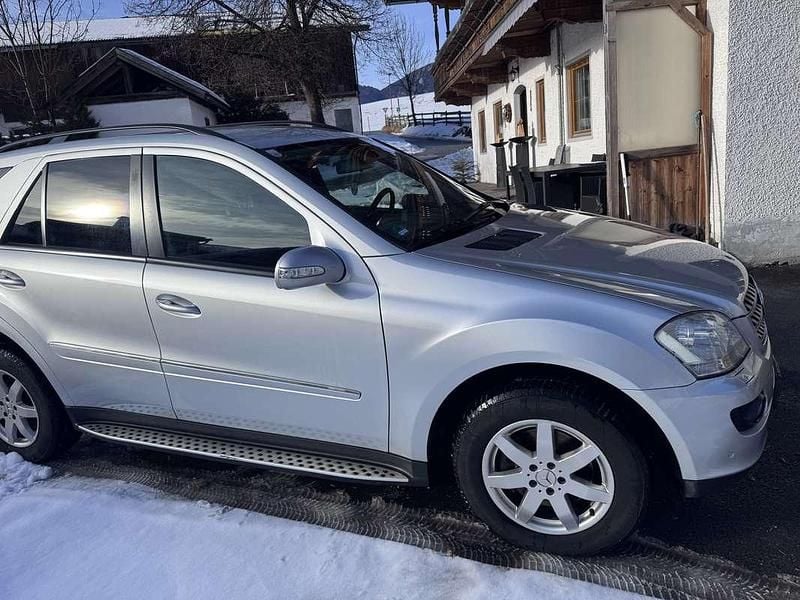 Gebraucht Mercedes ML280 190 PS (139 kW) 2006 SUV