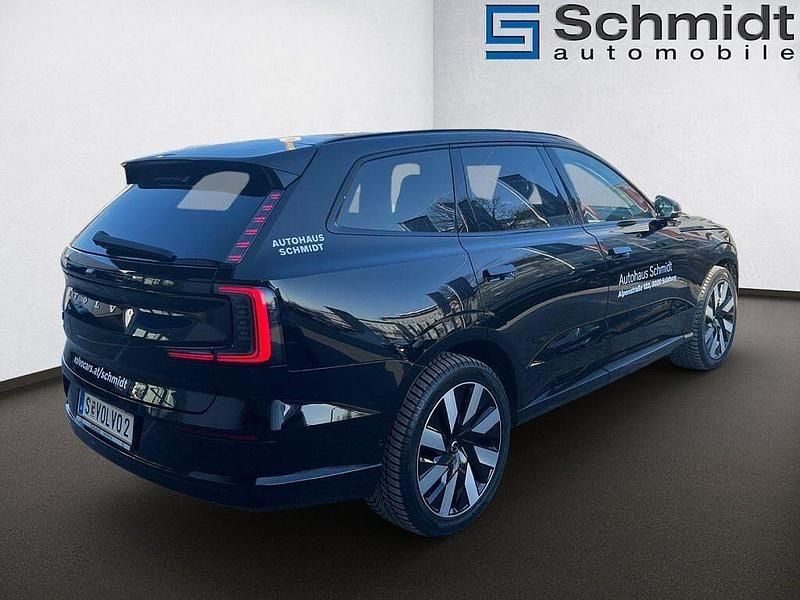 Neu Volvo EX90 Ultra 300 kW (408 PS) 2025 Schwarz SUV