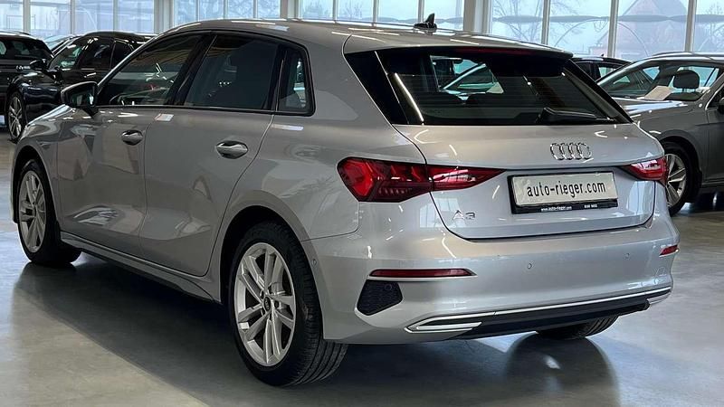 Gebraucht Audi A3 Advanced 150 PS (110 kW) 2023 Silber Kleinwagen