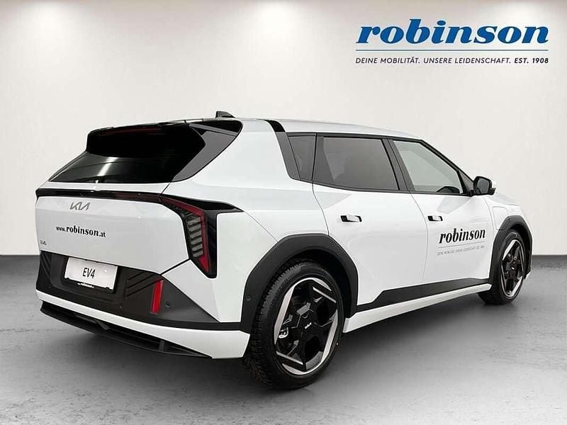 Neu Kia EV4 Plus 150 kW (204 PS) 2025 Weiß Kleinwagen