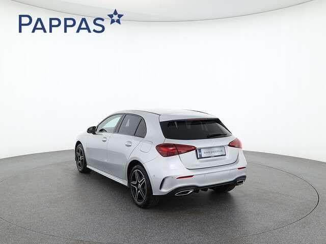 Gebraucht Mercedes A250 163 PS (119 kW) 2023 Kleinwagen