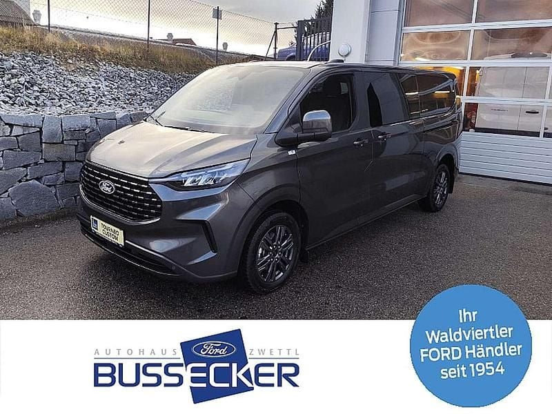 Grau Gebraucht 2025 Ford Tourneo Custom Titanium Van | € 59.900 (Teuer) - Bild 1/4