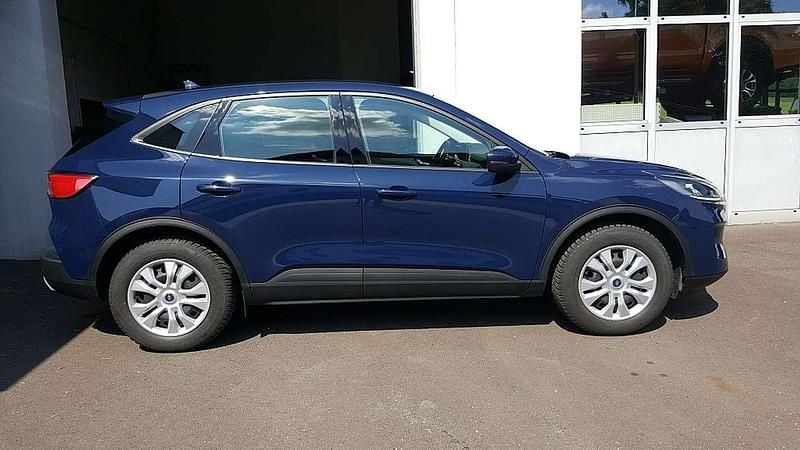 Gebraucht Ford Kuga Cool & Connect 120 PS (88 kW) 2021 Blau SUV
