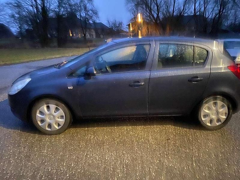 Gebraucht Opel Corsa Color Edition 80 PS (58 kW) 2009 Grau Kleinwagen