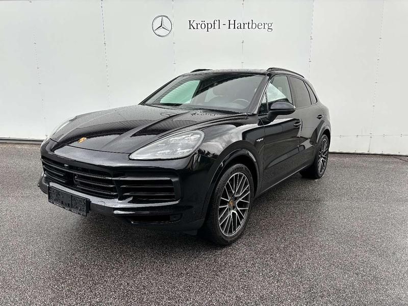 Gebraucht Porsche Cayenne 340 PS (250 kW) 2022 Schwarz SUV