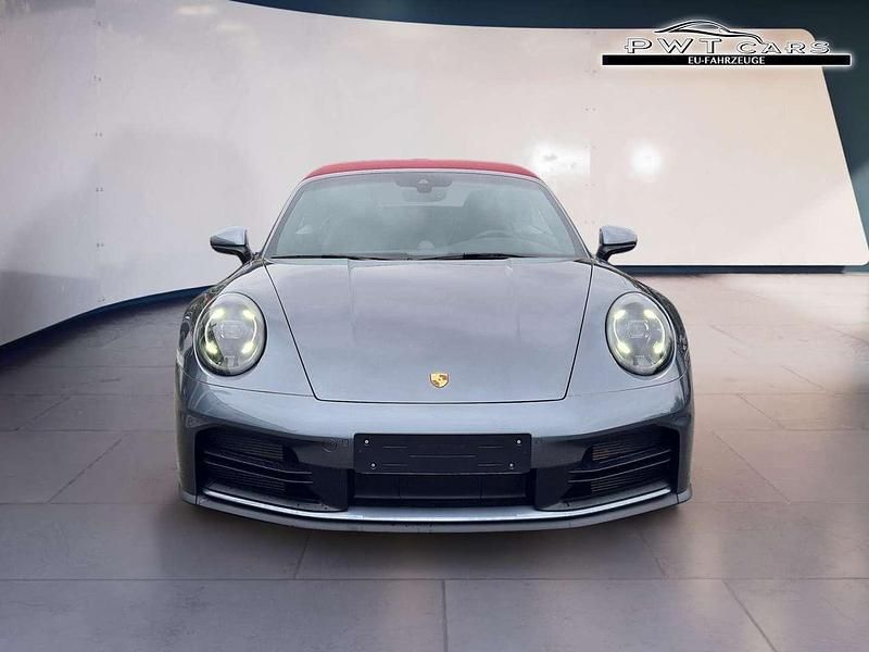Neu Porsche 911 Carrera Cabriolet 394 PS (289 kW) 2025 Grau Cabrio