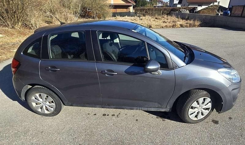 Gebraucht Citroën C3 Comfort 60 PS (44 kW) 2011 Limousine