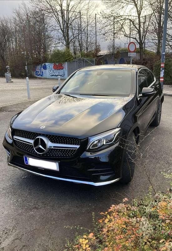 Gebraucht Mercedes GLC220 170 PS (125 kW) 2018 Schwarz SUV