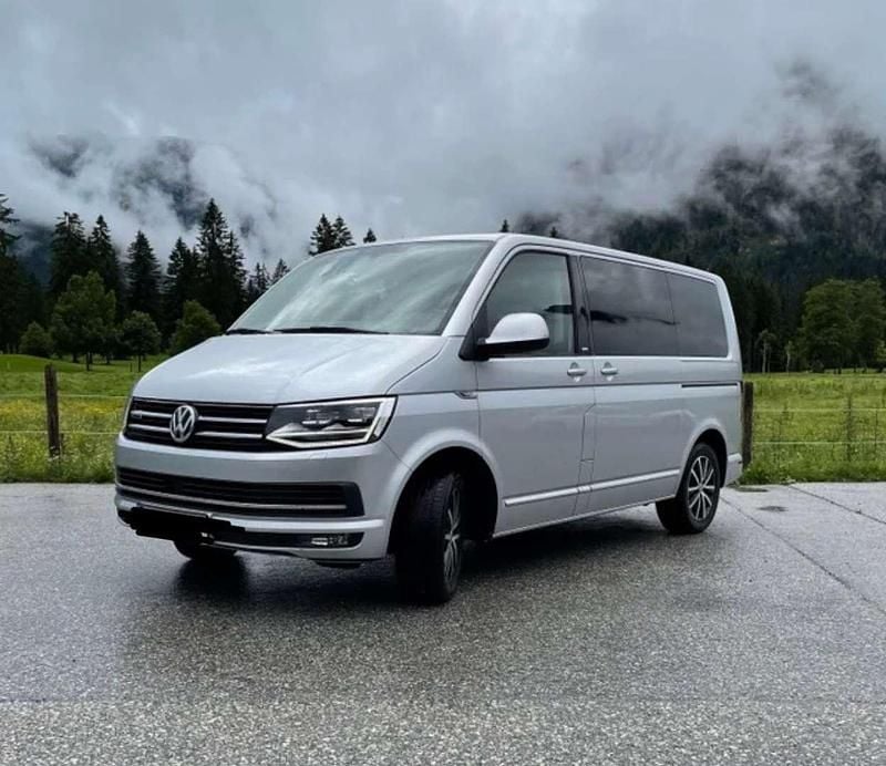 Gebraucht VW Multivan Highline 150 PS (110 kW) 2015 Silber Van