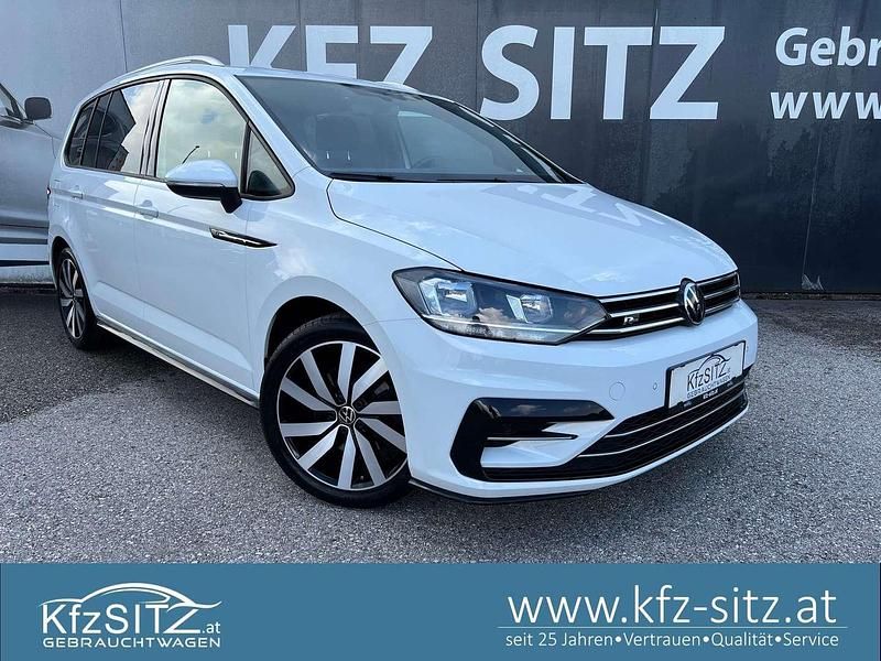 Weiß Gebraucht 2020 VW Touran Comfortline Van / Kleinbus | € 25.980 (Fairer Preis) - Bild 1/4