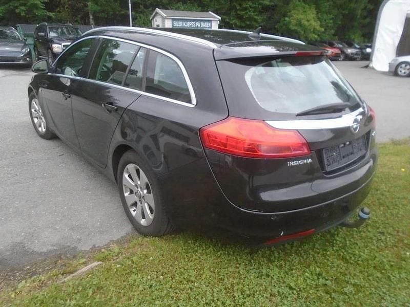 Gebraucht Opel Insignia Cosmo 110 PS (80 kW) 2011 Kombi