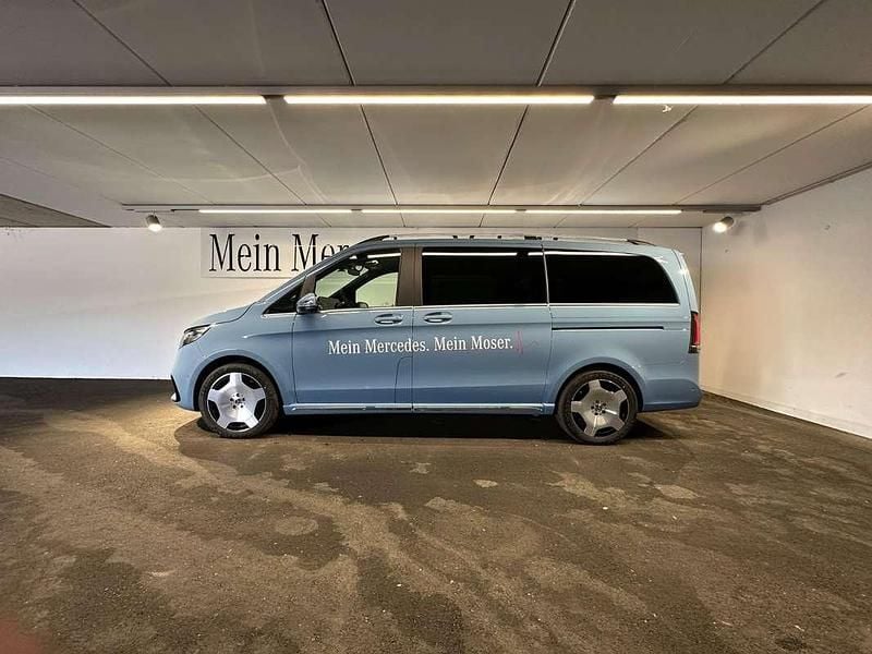 Gebraucht Mercedes V300 Exclusive 237 PS (174 kW) 2025 Blau Van / Kleinbus