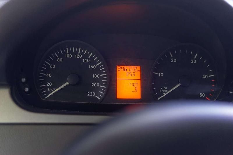 Gebraucht Mercedes Vito 150 PS (110 kW) 2009 Silber Van