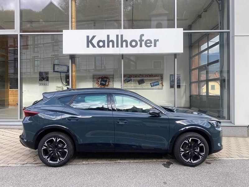 Dunkelblau normal Gebraucht 2025 Cupra Formentor SUV | € 37.490 (Teuer) - Bild 1/4