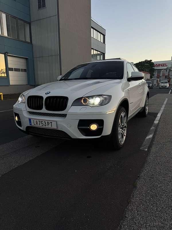 Weiß Gebraucht 2011 BMW X6 SUV | € 19.000 (Teuer) - Bild 1/4
