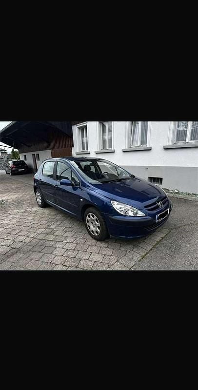 Gebraucht Peugeot 206 75 PS (55 kW) 2001 Limousine
