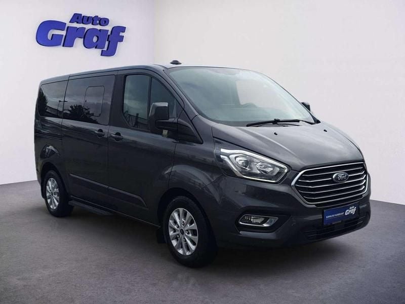 Gebraucht Ford Tourneo Trend 129 PS (94 kW) 2019 Grau Van / Kleinbus