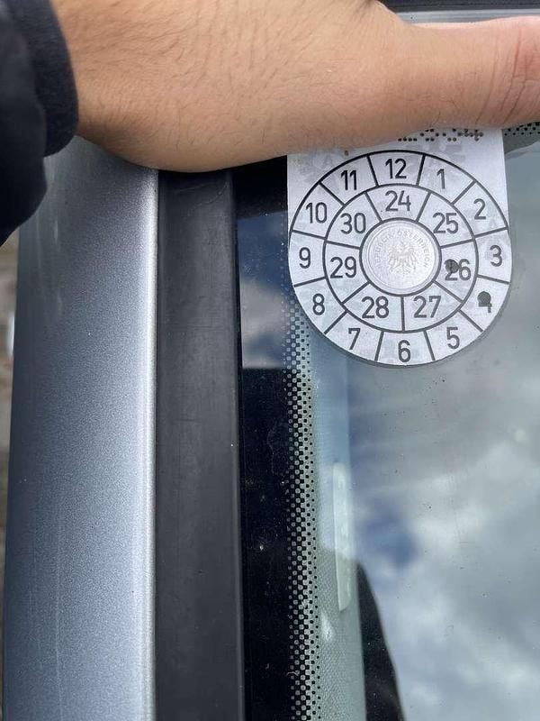 Gebraucht VW Touran Highline 105 PS (77 kW) 2007 Van / Kleinbus