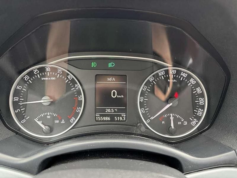 Gebraucht Skoda Octavia 110 PS (80 kW) 2011 Weiß Kombi