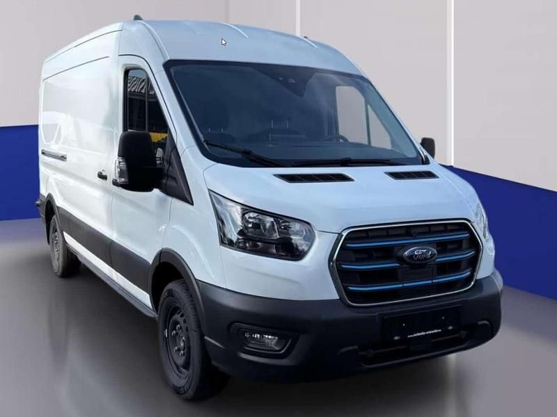 Gebraucht Ford E-Transit Trend 100 kW (136 PS) 2024 Weiß Van