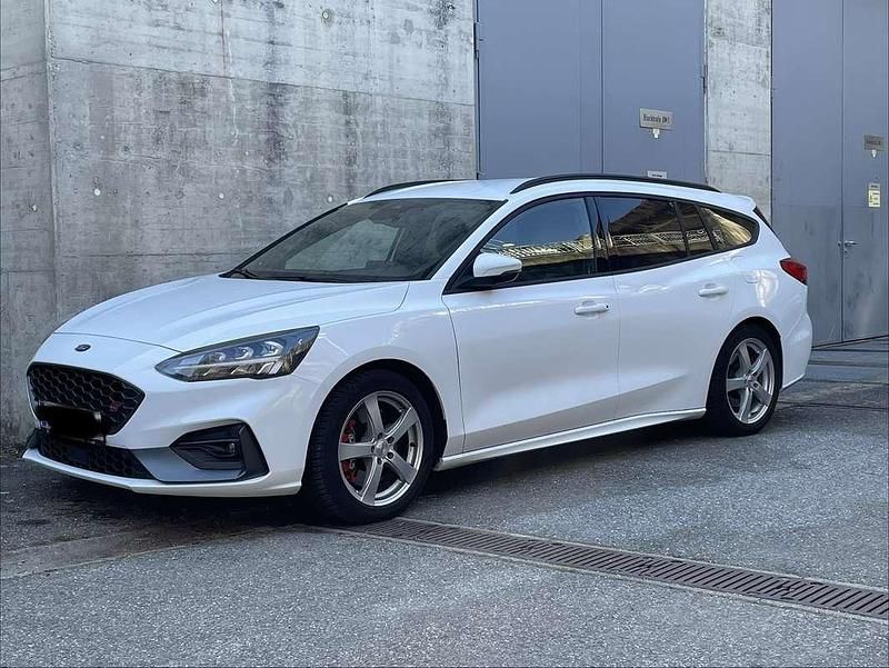Gebraucht Ford Focus ST 190 PS (139 kW) 2021 Kombi