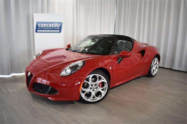 Verkauft Alfa Romeo 4C ALFA SPIDER, gebraucht 2016, 11.600 km in Wiener