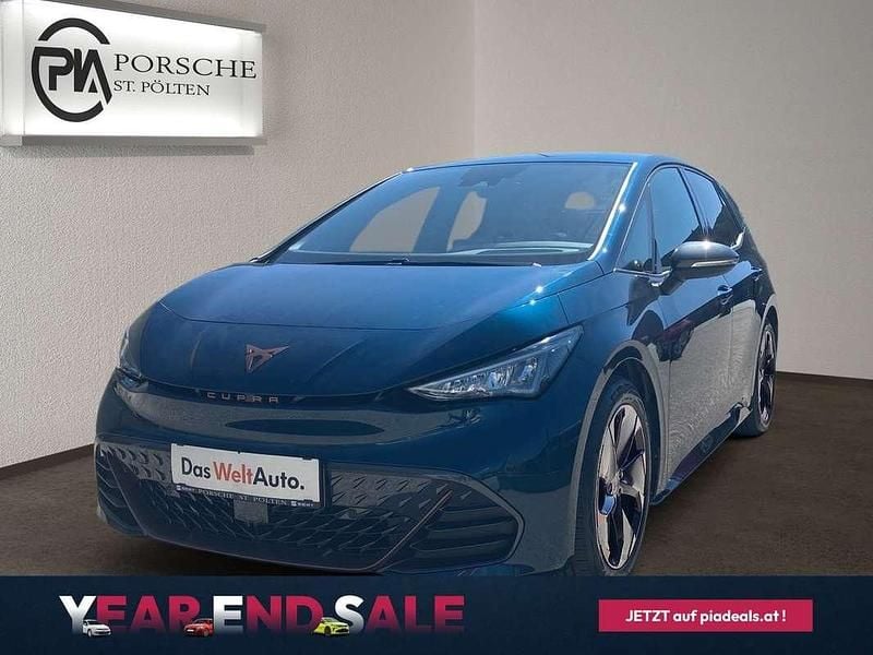 Mittelblau metallic Gebraucht 2022 Cupra Born e-Boost Kleinwagen | € 26.990 (Fairer Preis) - Bild 1/4