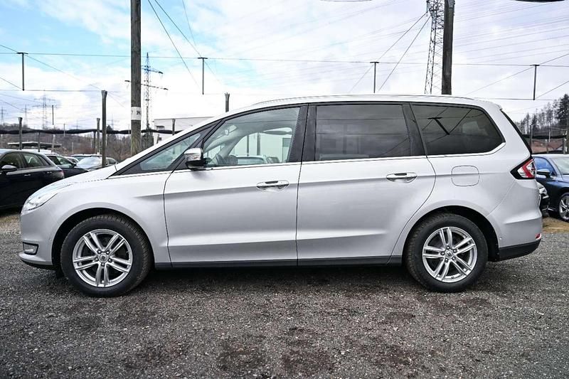 Gebraucht Ford Galaxy Titanium 190 PS (139 kW) 2019 Silber Van / Kleinbus