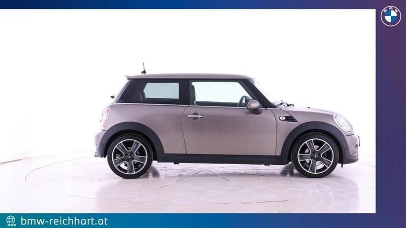 Gebraucht Mini Cooper 122 PS (89 kW) 2013 Velvet silver Kleinwagen