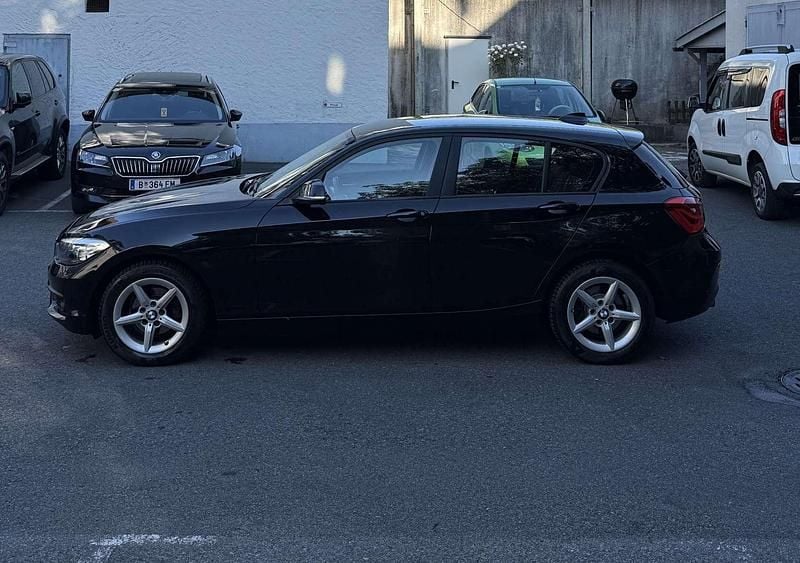 Gebraucht BMW 116 Advantage 116 PS (85 kW) 2018 Schwarz Kleinwagen