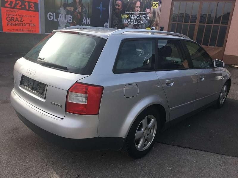 Gebraucht Audi A4 101 PS (74 kW) 2003 Grau Kombi