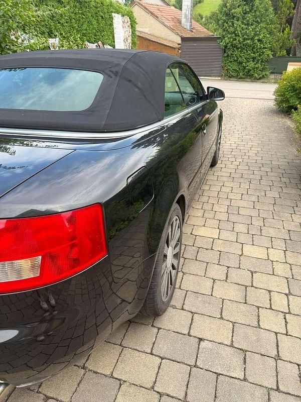 Gebraucht Audi A4 Cabriolet 170 PS (125 kW) 2002 Schwarz Cabrio