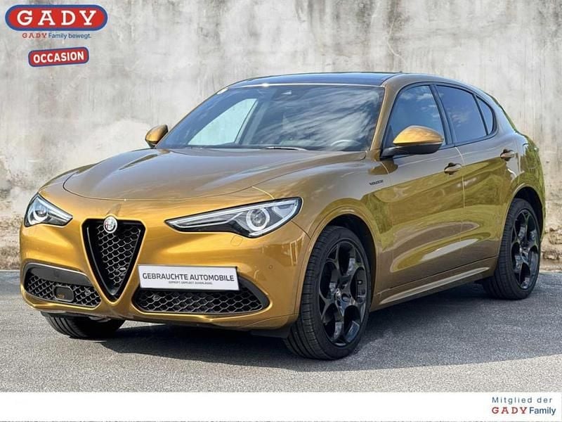 Gebraucht Alfa Romeo Stelvio 280 PS (205 kW) 2022 Gold SUV