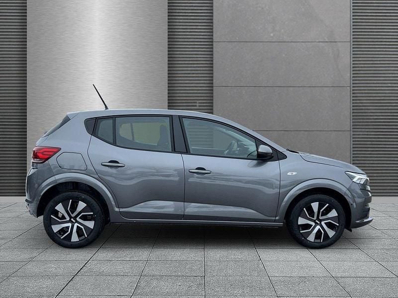 Neu Dacia Sandero Expression 91 PS (66 kW) 2026 Limousine