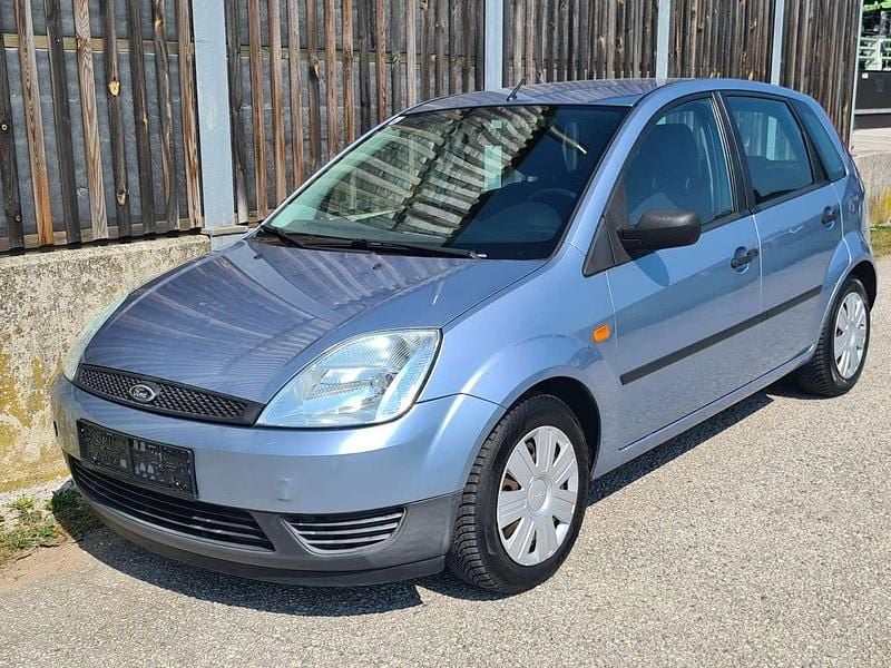 Gebraucht Ford Fiesta 69 PS (50 kW) 2005 Blau Kleinwagen