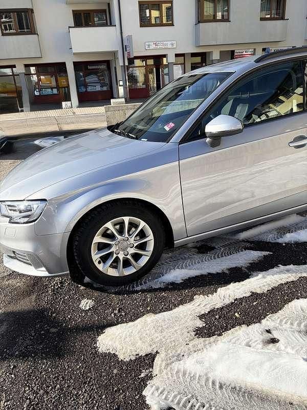 Gebraucht Audi A3 Sport 150 PS (110 kW) 2017 Silber Limousine