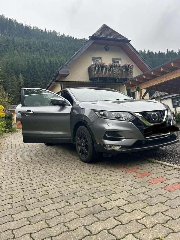 Gebraucht 2017 Nissan Qashqai N-Connecta SUV | € 10.990 (Guter Preis) - Bild 1/4