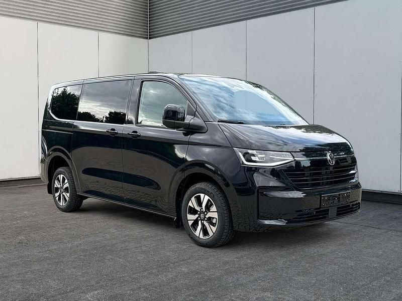Neu VW T7 Sound 150 PS (110 kW) 2025 Schwarz Van