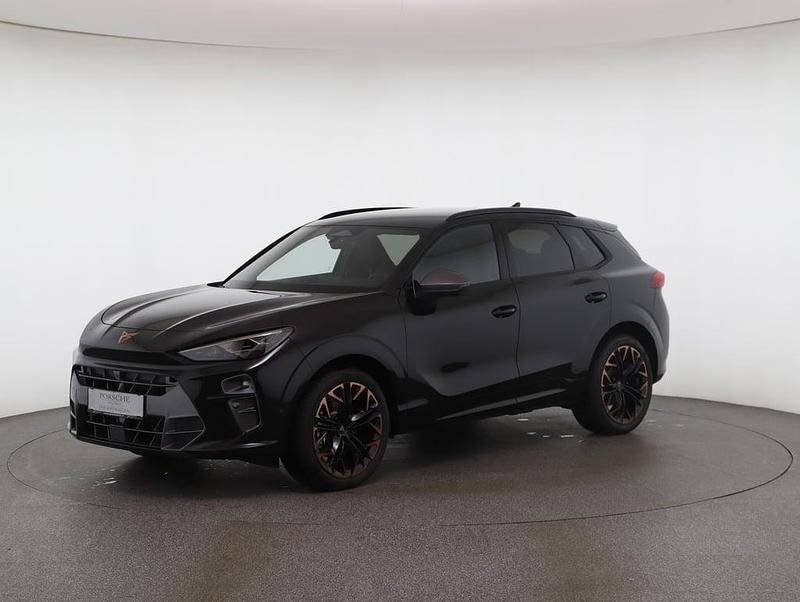 Schwarz metallic Gebraucht 2025 Cupra Terramar SUV | € 49.950 - Bild 1/4