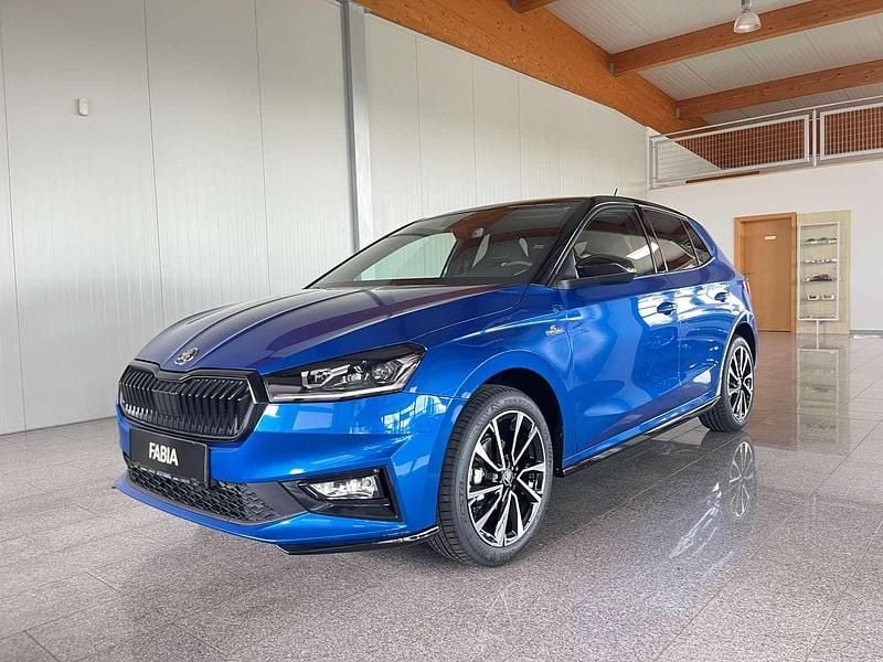 Neu Skoda Fabia Monte Carlo 95 PS (69 kW) 2025 Blau Limousine